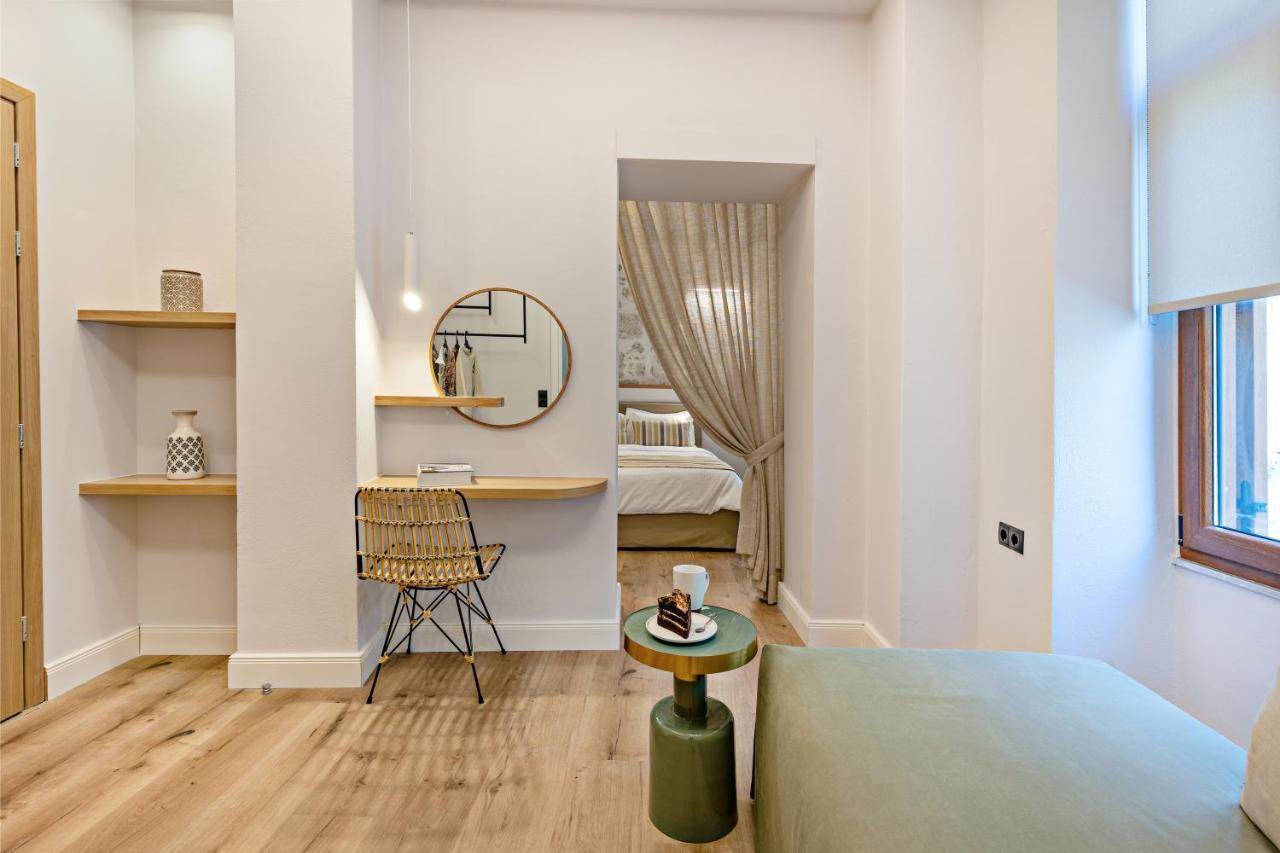 Oniro Suites Rethimnon Buitenkant foto